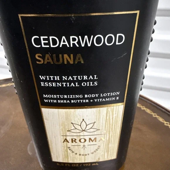 Bath Body Works Aroma CEDARWOOD SAUNA Patchouli Eucalyptus Lotion Pump 6.5 oz - Picture 4 of 4